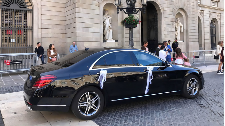 Luxury Chauffeur Service for Weddings and Celebrations