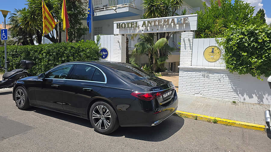 Chófer privado para visitas de inspección de grupos en Barcelona